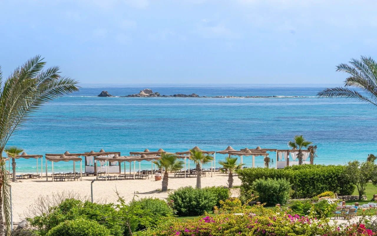 /api/cms/uploads/CAESAR_BAY_RESORT_05_a602705c63.jpg